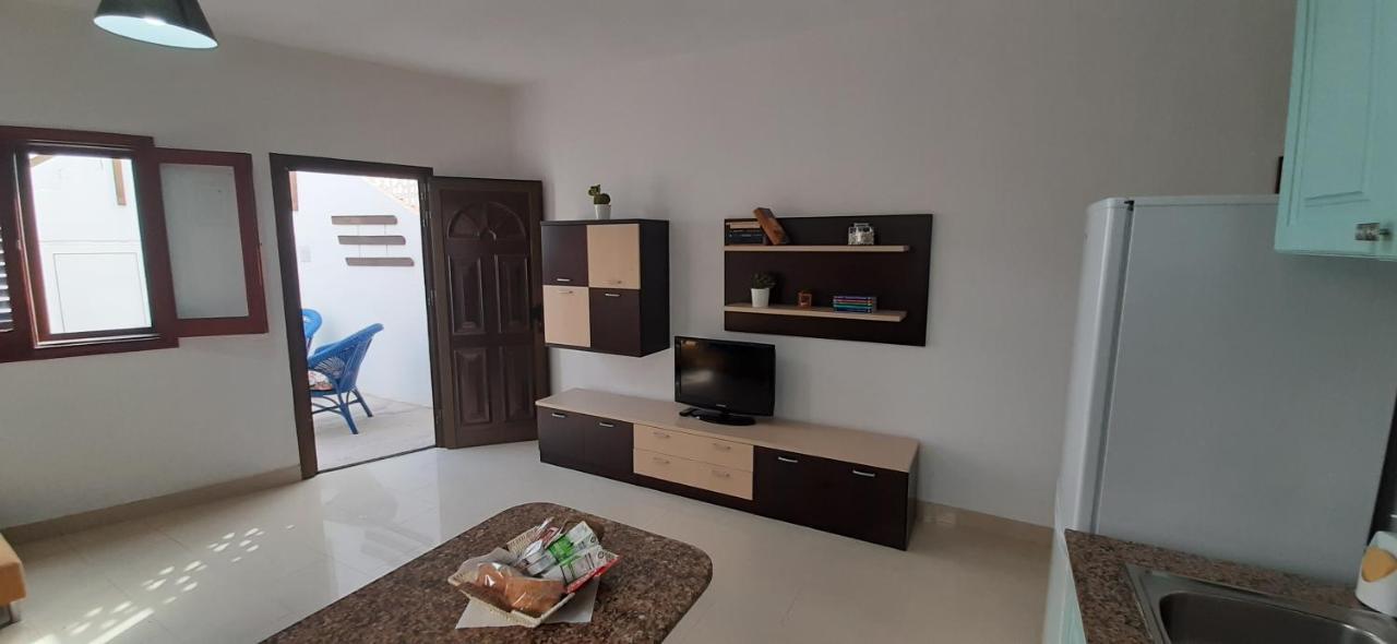 Los Nudos, Acogedor Apartamento Con Patio Privado. Агаэте Экстерьер фото
